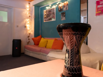 Der neu gestaltete "Chill-Raum" ist nun viel einladender geworden | © AWO Bremerhaven / Simone Hryzyk Der gemütliche Aufenthaltsraum | © AWO Bremerhaven / Simone Hryzyk